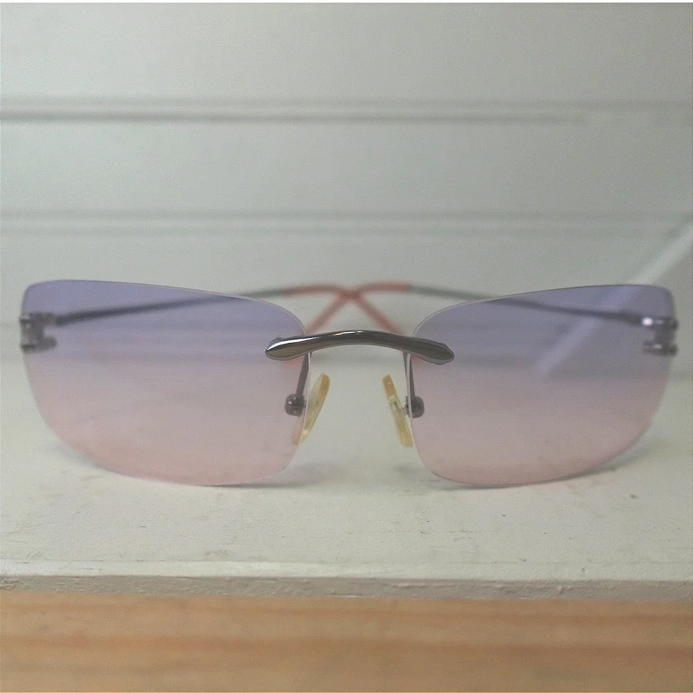 Y2K Ombre Sungless Pink & Purple Rectangle Frameless Lenses Vtg Accessory